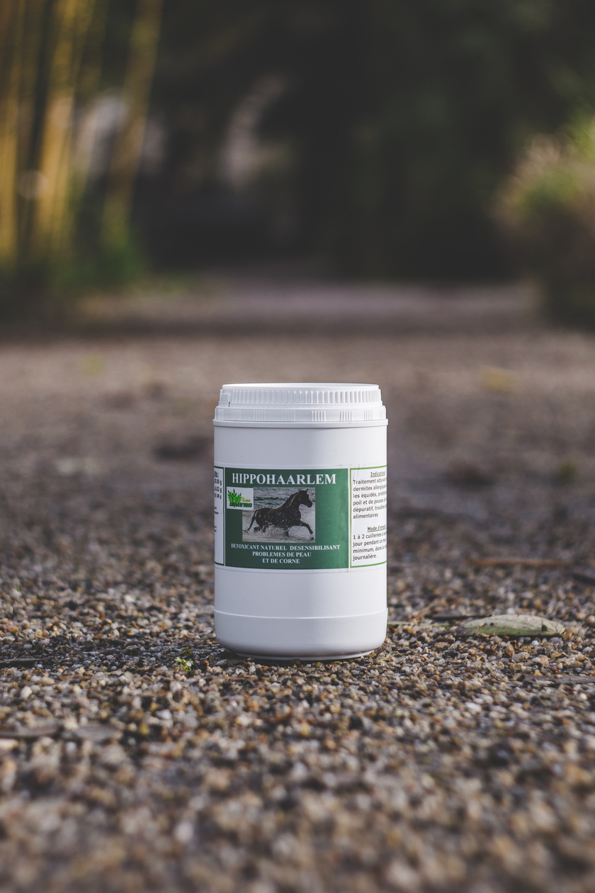 natural product to treat itching horse